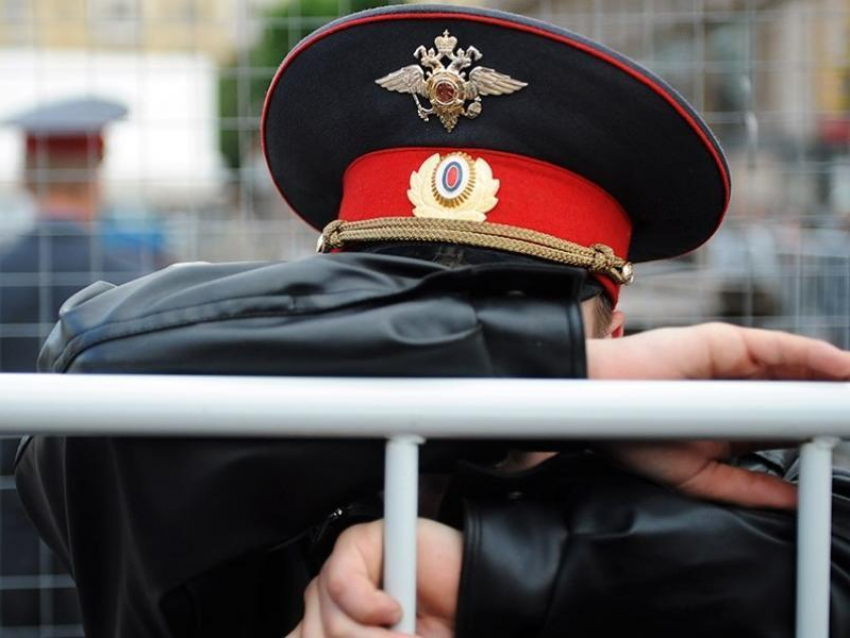 Полицейских борцов с коррупцией будут судить за коррупцию в Воронеже