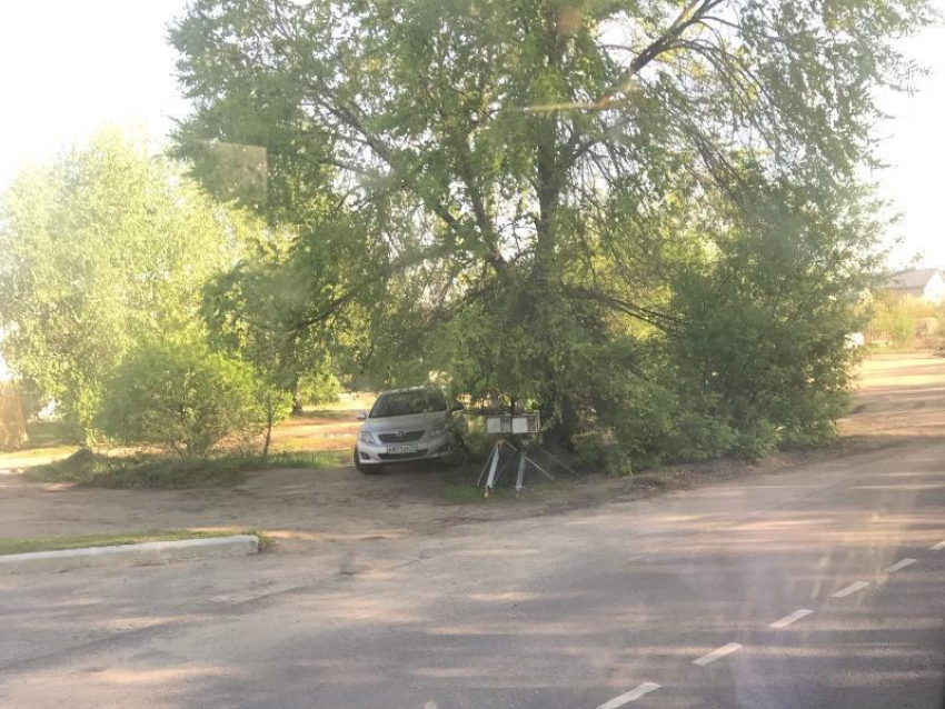 О спрятанных треногах предупредили водителей в Воронеже