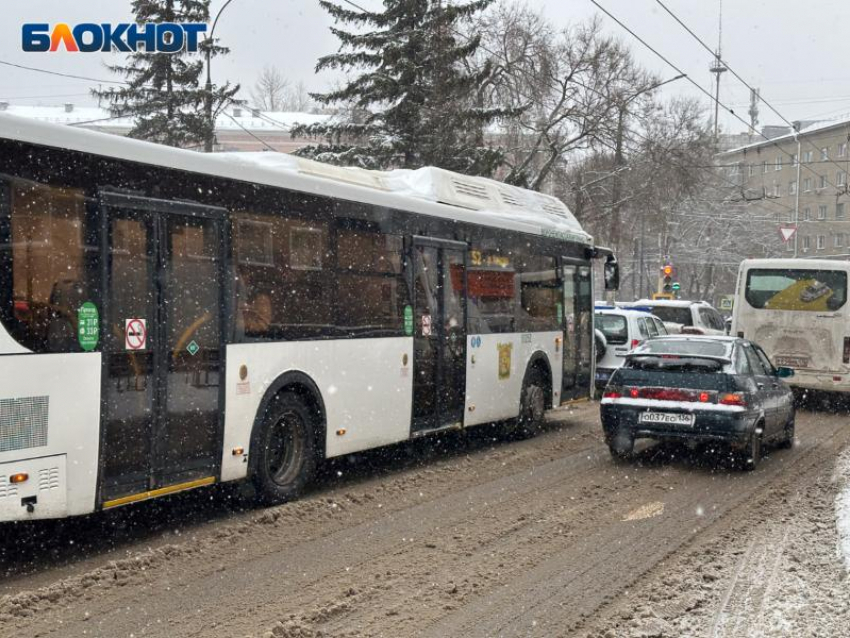 Новый маршрут №67 начал работать на дорогах Воронежа