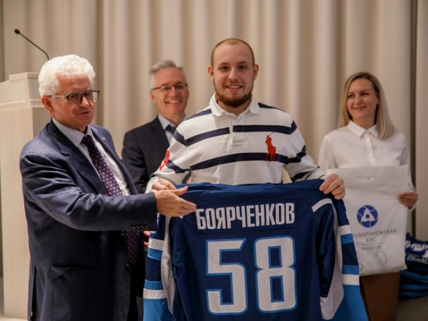 Нововоронежская АЭС отправила хоккейную дружину «Росэнергоатома» за победами