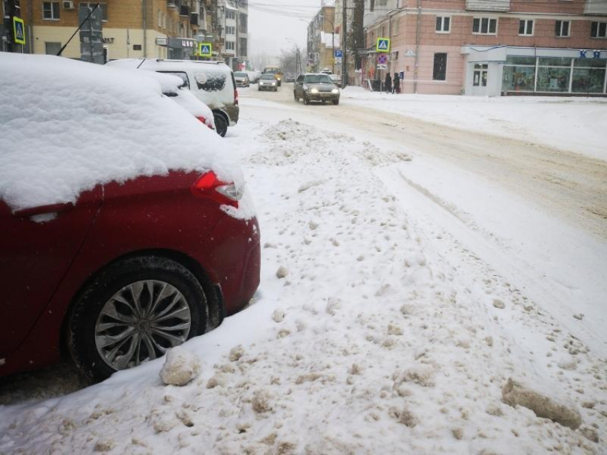 Снегопад жестко ударил по имиджу платных парковок в Воронеже