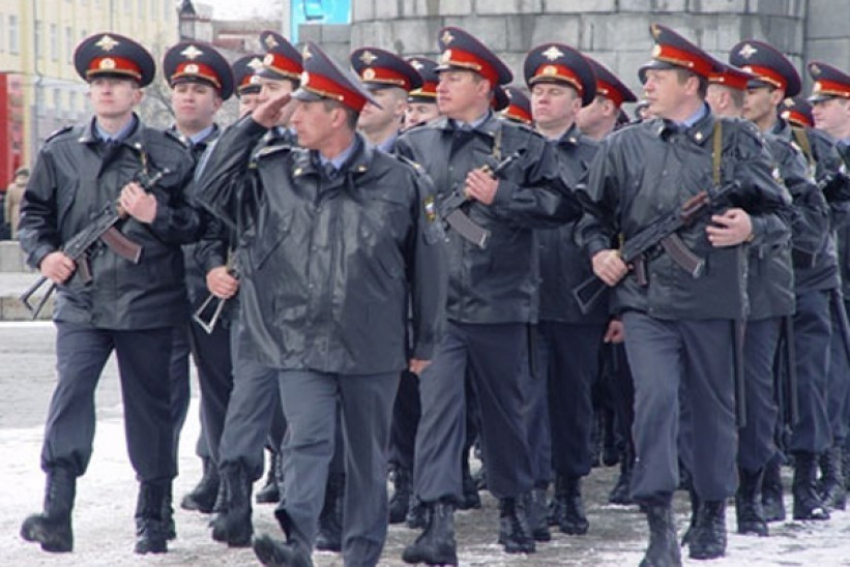 Полиция: 23 февраля прошло в Воронеже спокойно