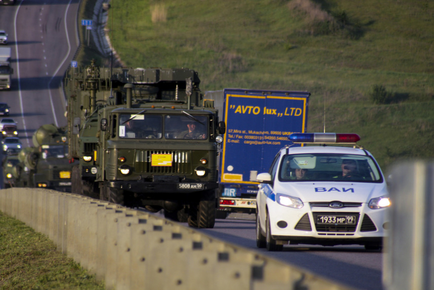 Расчеты комплексов С-300 подняли по тревоге в Воронежской области