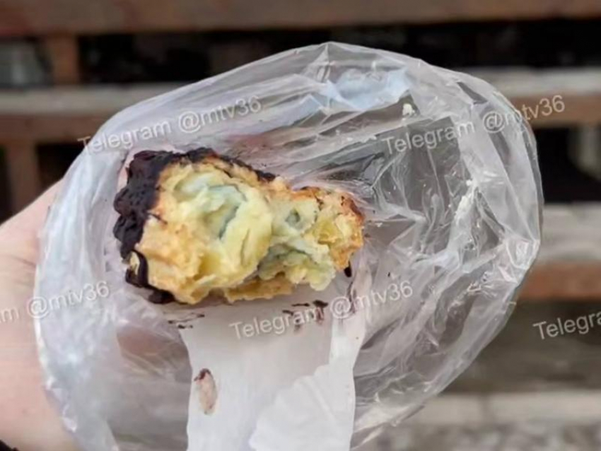 Выпечку с мерзким «сюрпризом» приобрели воронежцы