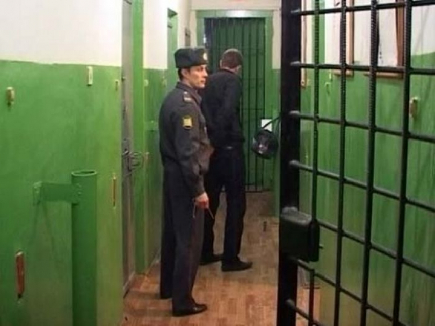 В Воронежской области мошенник обманом взял 380 тысяч рублей и сбежал из региона
