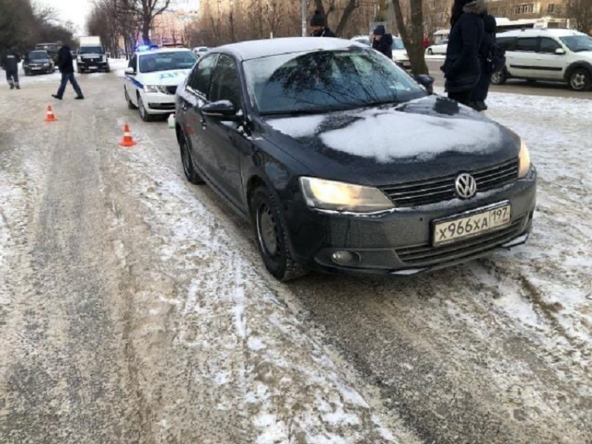 Свидетелей ДТП, где девушка сломала позвоночник, разыскивают в Воронеже 