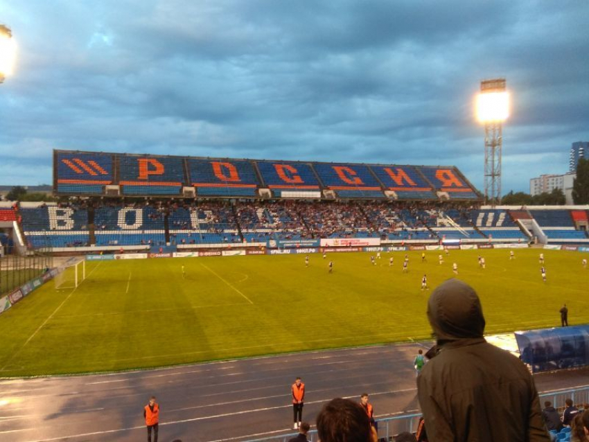 В первом матче сезона воронежский «Факел» уступил «Торпедо»