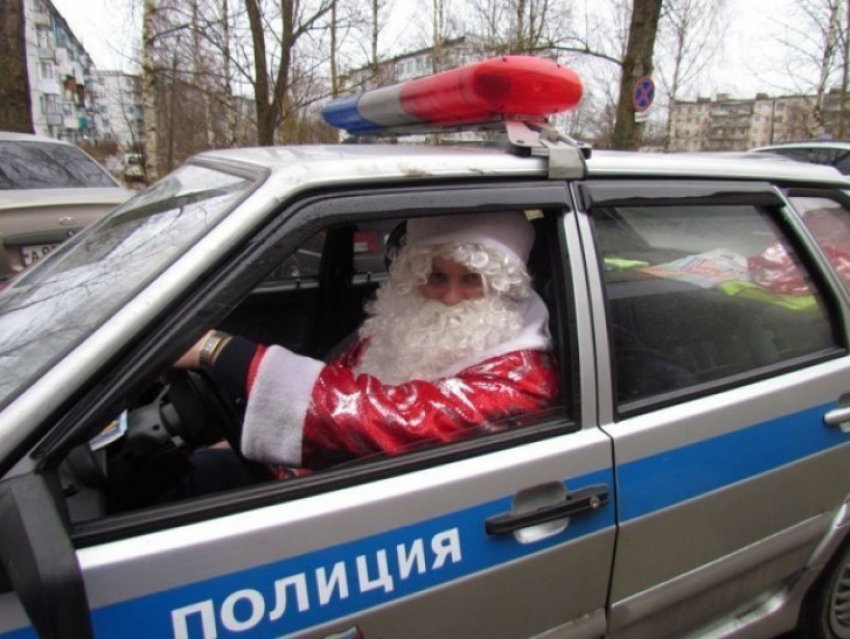Воронежская полиция определилась с подарками сотрудникам к Новому году