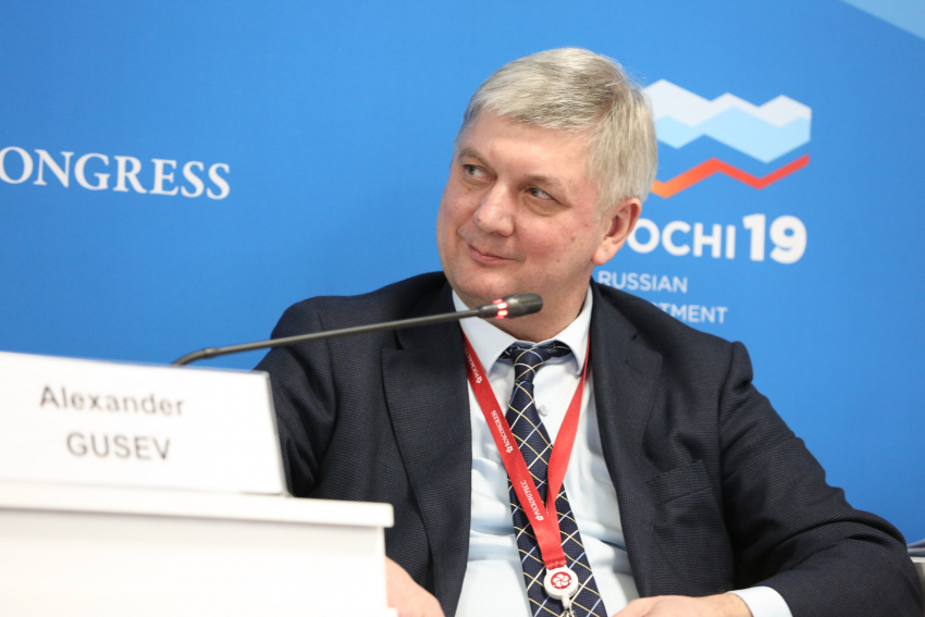 Будущее экономики после коронакризиса описал воронежский губернатор