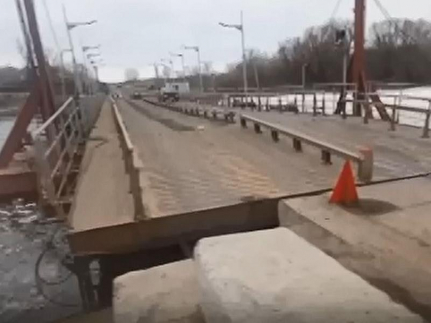 Наплавной мост в воронежском микрорайоне Шилово закроют на десять дней