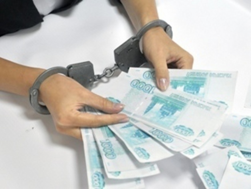 В Каменском районе Воронежской области похитили более миллиона бюджетных рублей 