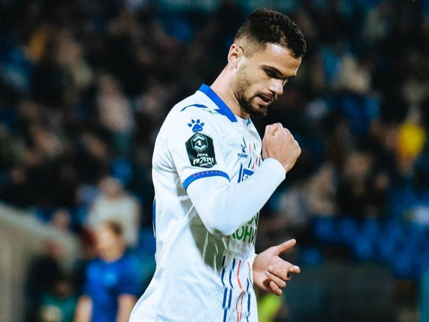 Стал известен стартовый состав воронежского «Факела» на важный матч против «Спартака»