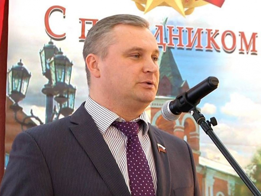 Сколько миллионов заработал экс-милиционер и депутат Александр Чужиков