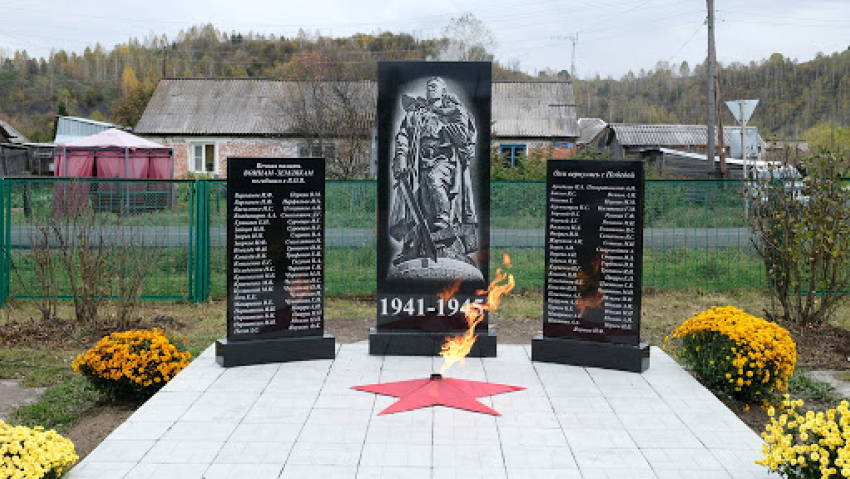 Более 440 новых памятников участникам ВОВ хотят установить в Воронежской области