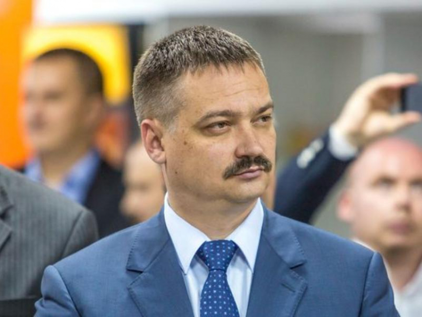 Новый хозяин аэропорта в Воронеже начал реформу с головы