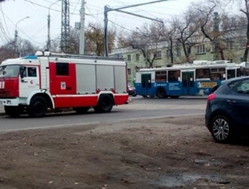 Короткое замыкание у троллейбуса привело к огромной пробке в Воронеже