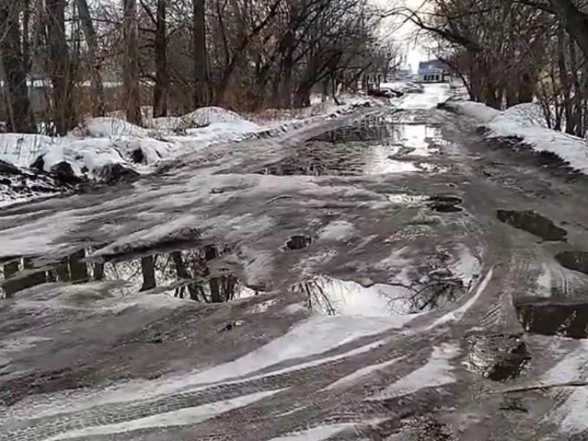 Воронежец показал губернатору и чиновникам дорогу на кладбище