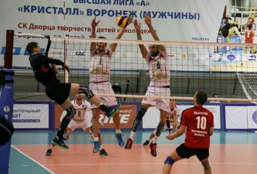 Волейболисты воронежского «Кристалла» потерпели «сухое» гостевое поражение от ВК «Грозный»