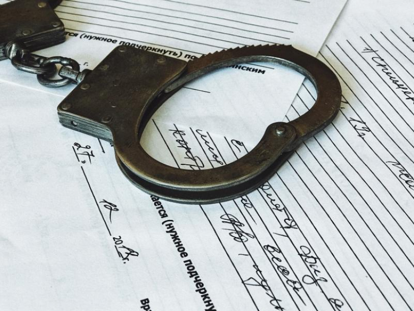 На 8 лет отправили в тюрьму сбытчика наркотиков в Воронеже