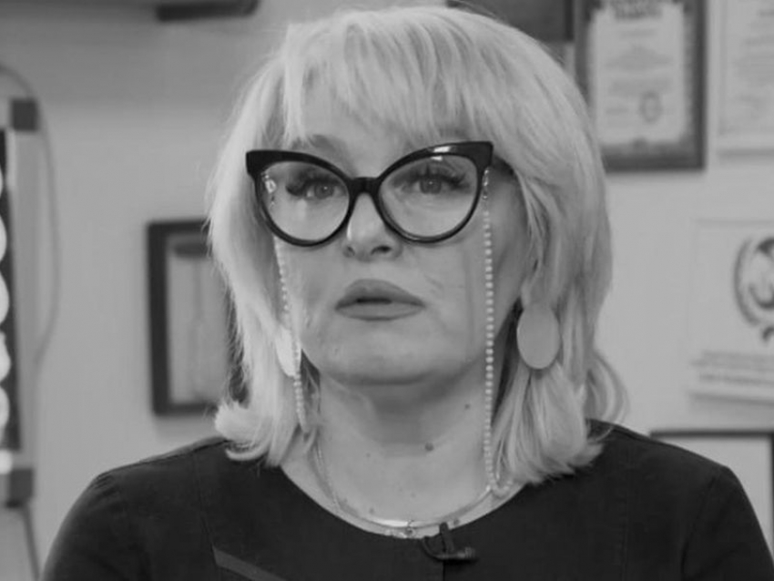 Главный внештатный невролог ЦФО умерла на 52-м году жизни