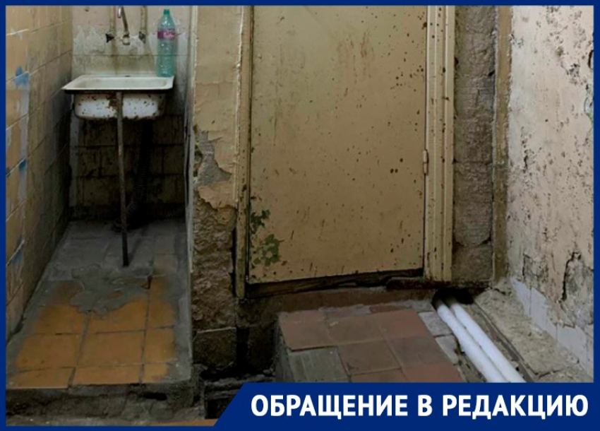 Ужасы студенческого туалета показали на фото в Воронеже 