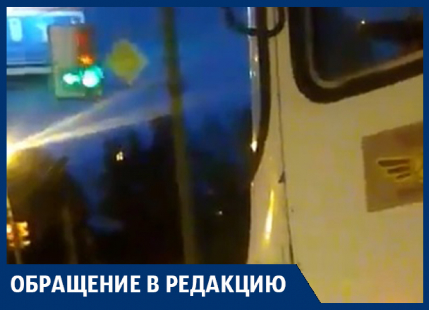 Воронежцы возмущены работой светофора на новом путепроводе