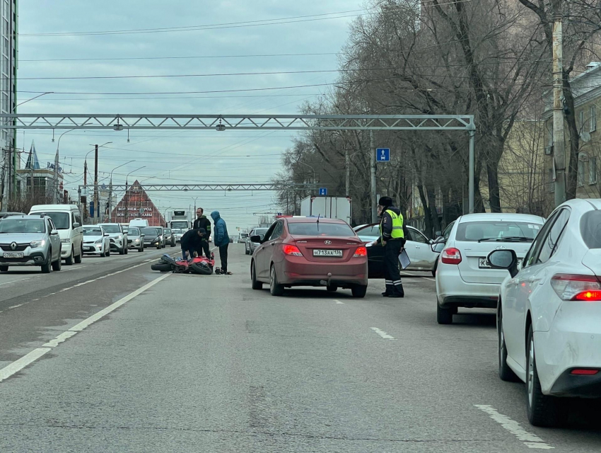 Воронежцы показали последствия ДТП с участием мотоцикла