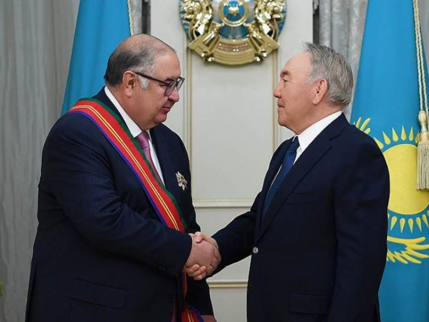 Алишер Усманов получил орден Дружбы от Нурсултана Назарбаева