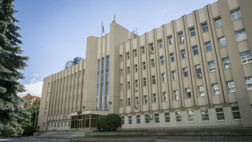 Владимир Нетесов расписался за весь депутатский корпус облдумы в реализации проектов «Единой России»