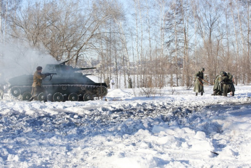 В Воронеже прошла реконструкция боев за город