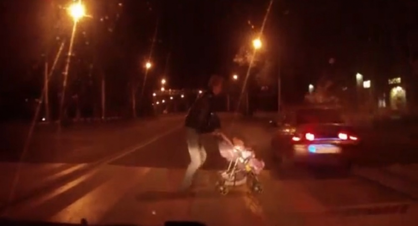 В Воронеже умерла девушка, которую сбил автомобиль на улице Новосибирская