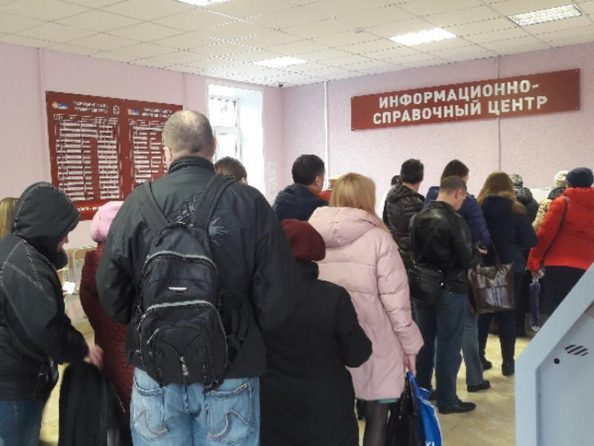 Испытание ради талончика в поликлинике наглядно показали в Воронеже