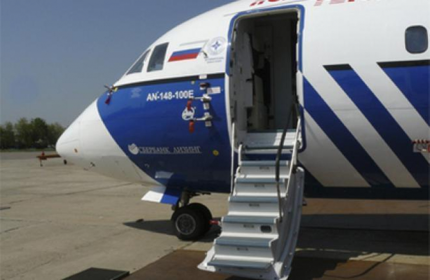 В Воронеже во время испытаний у самолета АН-148 отказал двигатель