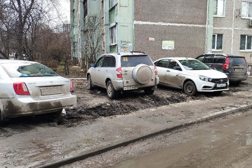 Жадные автомобилисты превратили Воронеж в позор Черноземья