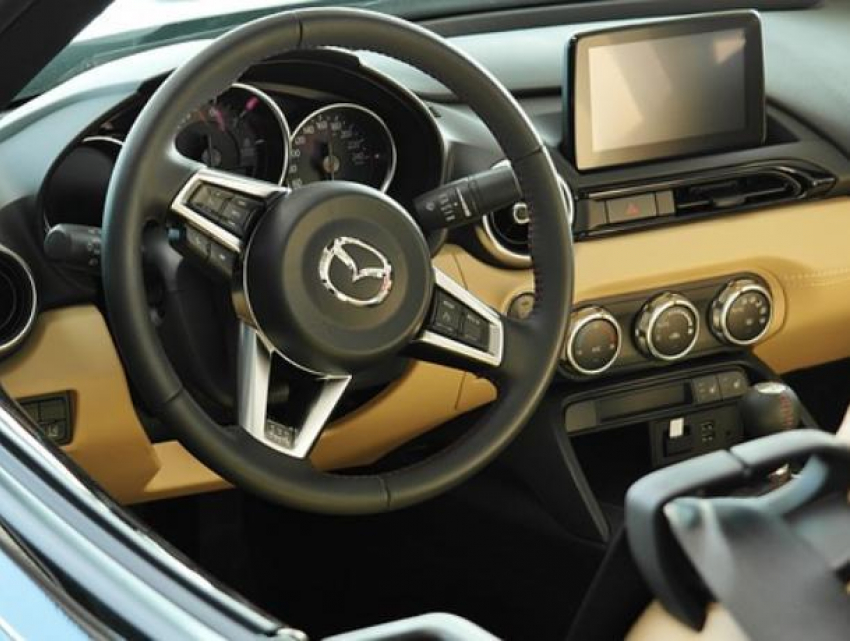 У воронежского ТЦ водители почтут память погибших в Кемерове