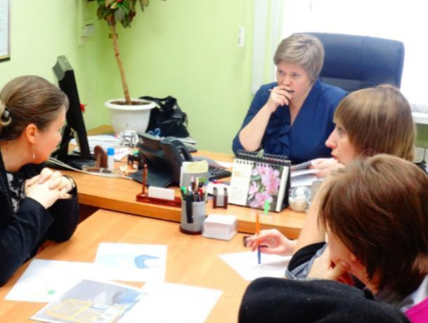 Мэрия Воронежа надеется заработать на школьниках «экологические очки» 