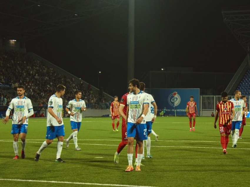 Воронежцы высказались против возвращения пива на спортивные стадионы – опрос