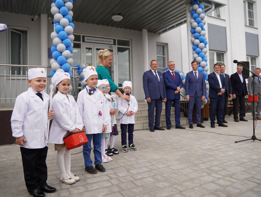 Здоровье под контролем: в Острогожске Воронежской области открыли детскую поликлинику