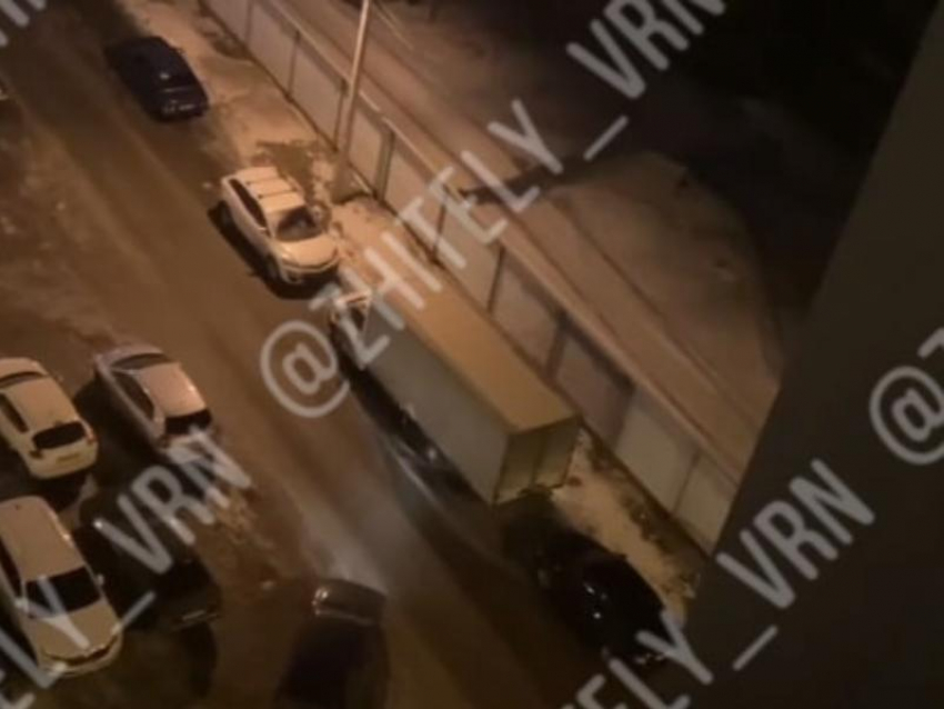 Странные звуки стали причиной бессонницы у жителей воронежской многоэтажки