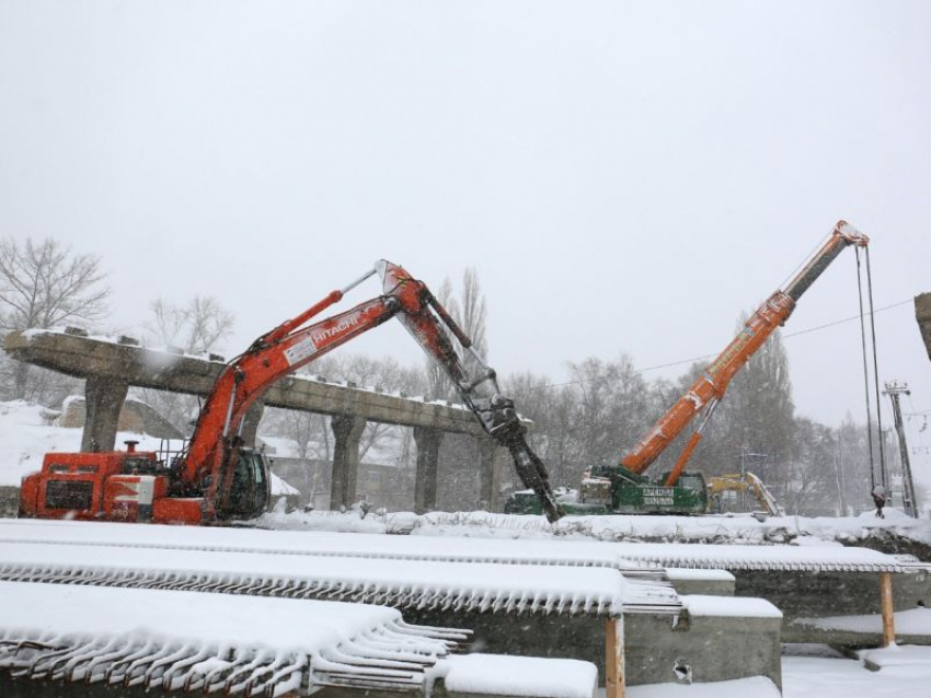 Власти отказали воронежцам в пешеходном переходе у виадука на 9 Января