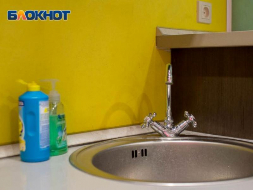 Потекла вода по трубам: скоро в воронежские многоэтажки вернется долгожданная H20