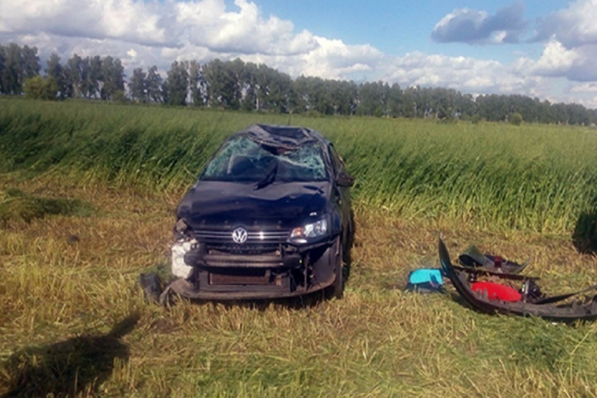 Пассажирка Volkswagen погибла по вине водителя в воронежском селе