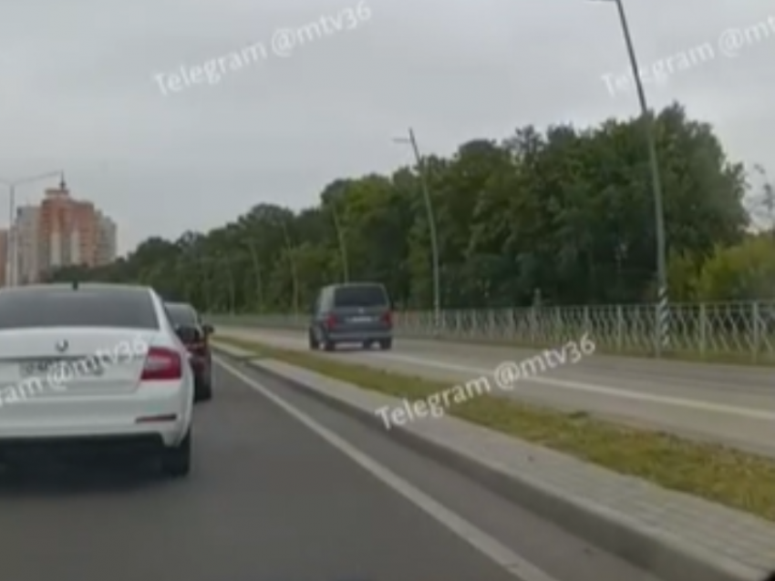 Чудеса нарушения: «превращение» автомобиля в велосипед показали в Воронеже 