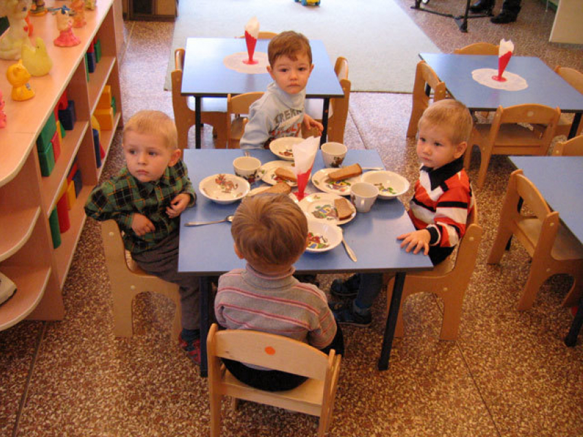 Воронежские власти с нового года подняли плату за детский сад