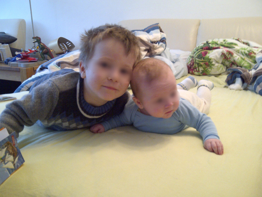 В Воронеже приставы вернули матери детей, которых похитил отец