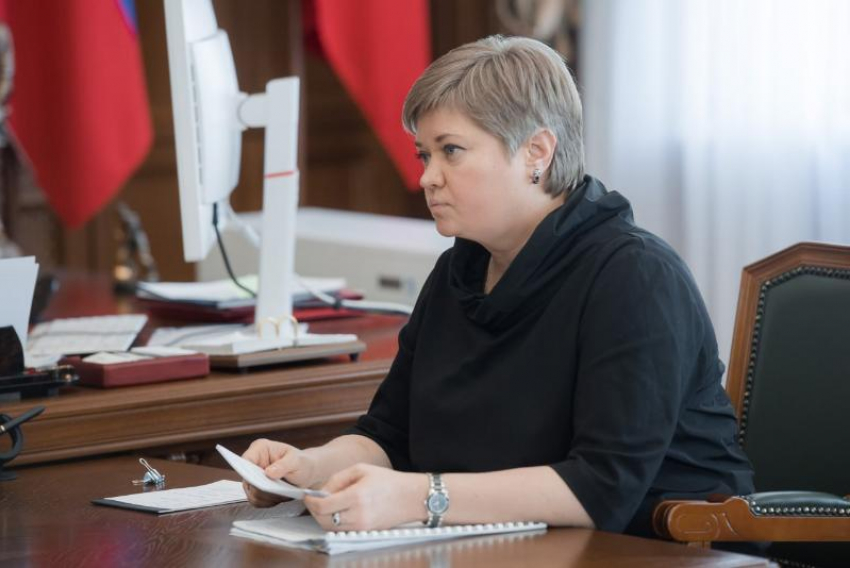 Воронежский министр с романтичной фамилией отмечает юбилей 