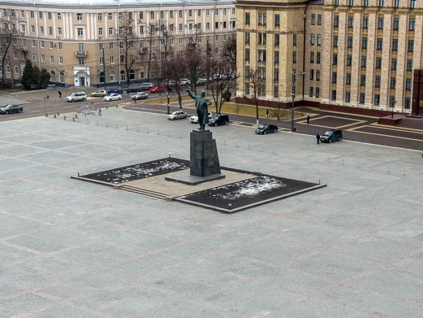 Исполнилось ровно 70 лет современному названию площади Ленина Воронежа
