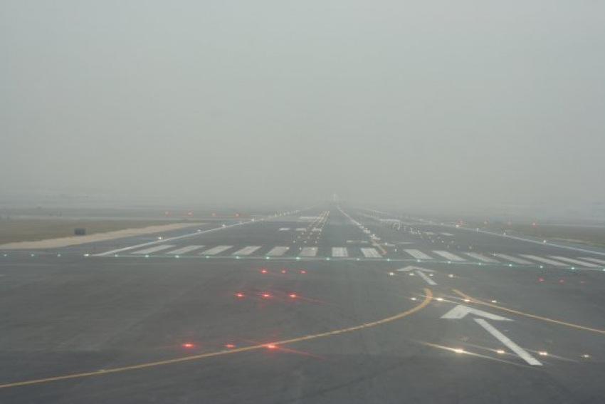 Воронежский аэропорт из-за тумана задерживает вылет в Москву