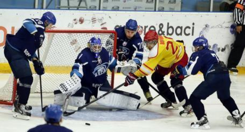 В Воронеже ХК «Буран» проиграл «Липецку» со счетом 1:2