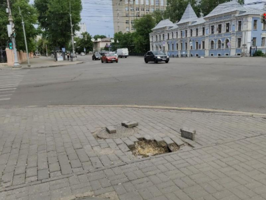 Портал в «подземное царство» открылся в центре Воронежа 